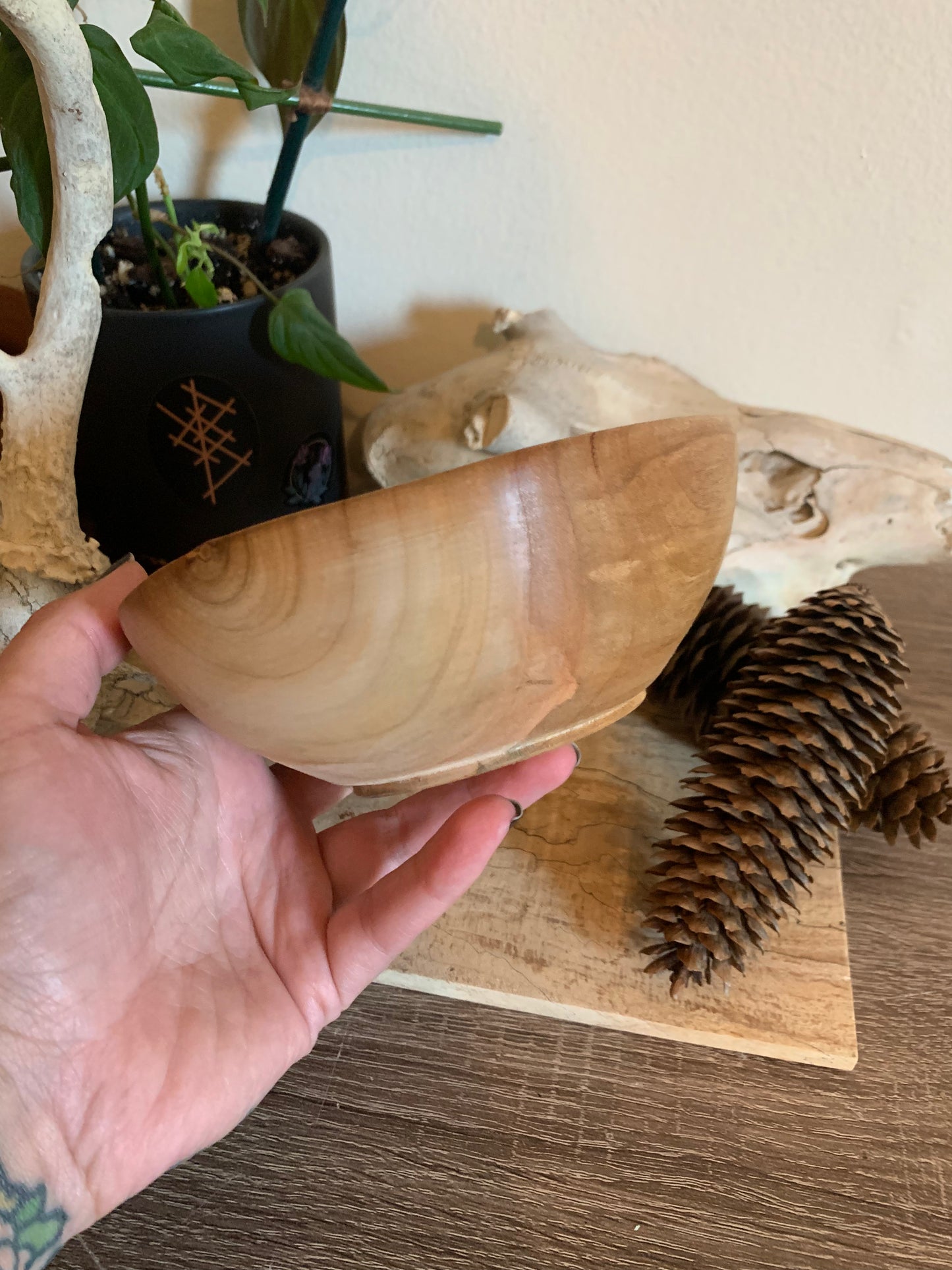 Light and little altar bowl