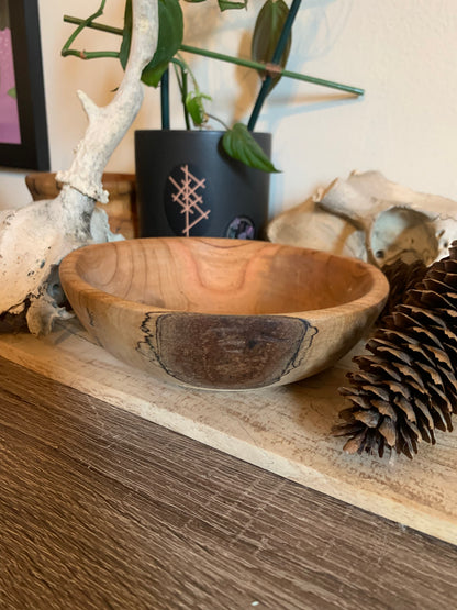 Shallow knot altar bowl