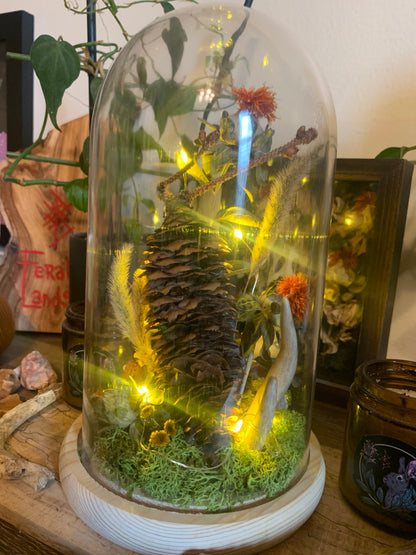 XL woodland pinecone forager light up dome